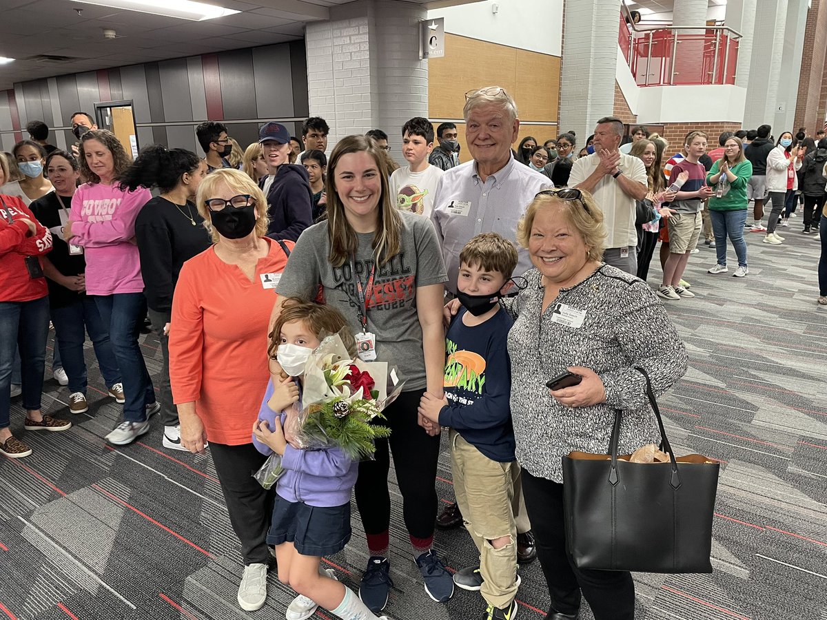 Aylor Wilson (@aylor_rix) on Twitter photo Congratulations <a href="/mrskimballsci/">Mrs. Sorelle Kimball</a> on Coppell High School Teacher of the Year ❤️🖤 #CHSReset Congratulations <a href="/mrskimballsci/">Mrs. Sorelle Kimball</a> on Coppell High School Teacher of the Year ❤️🖤 #CHSReset