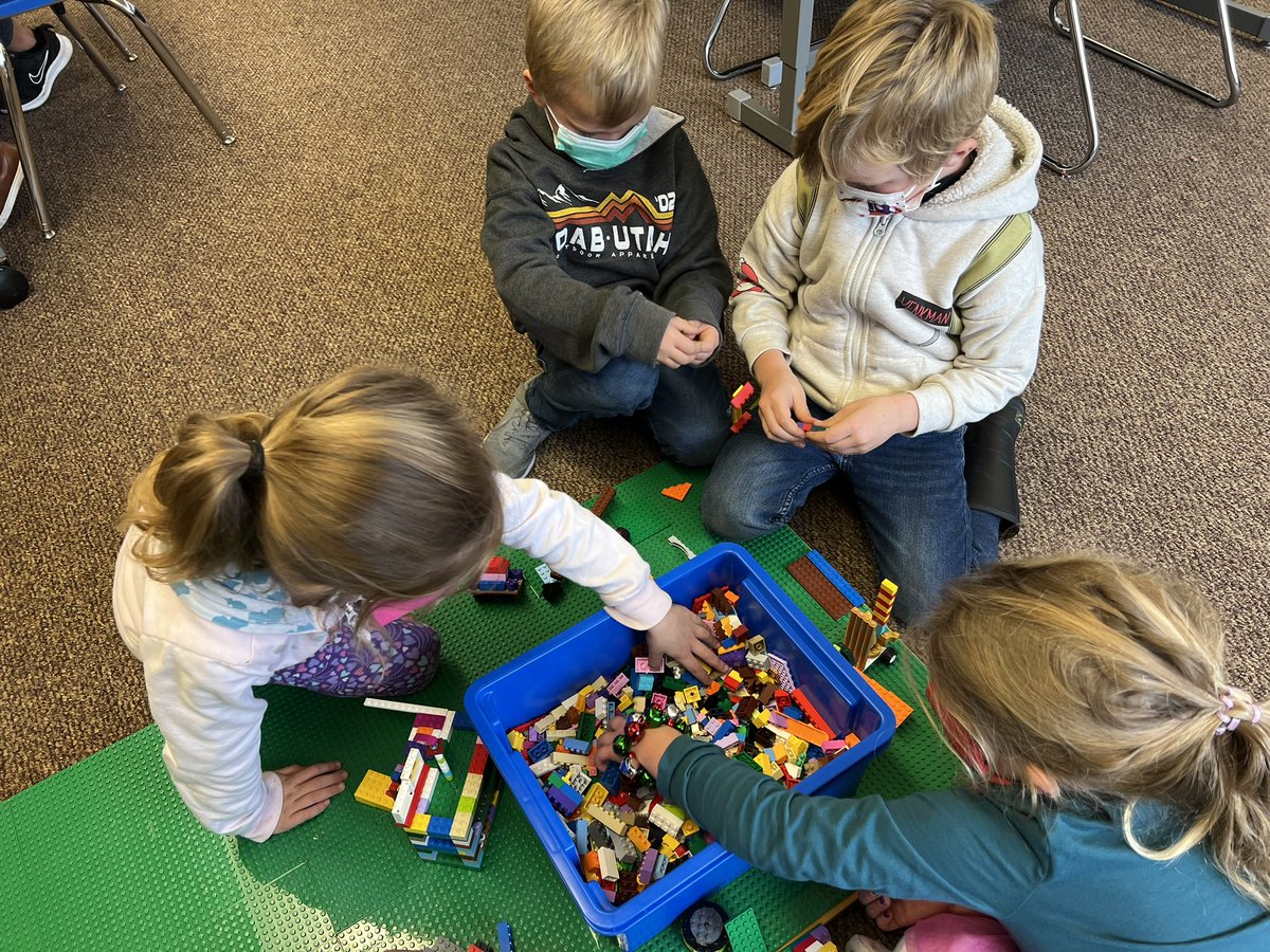 There’s nothing better than some explore time with friends on a Friday afternoon! <a href="/pennpanthers/">Penngrove Elementary</a>