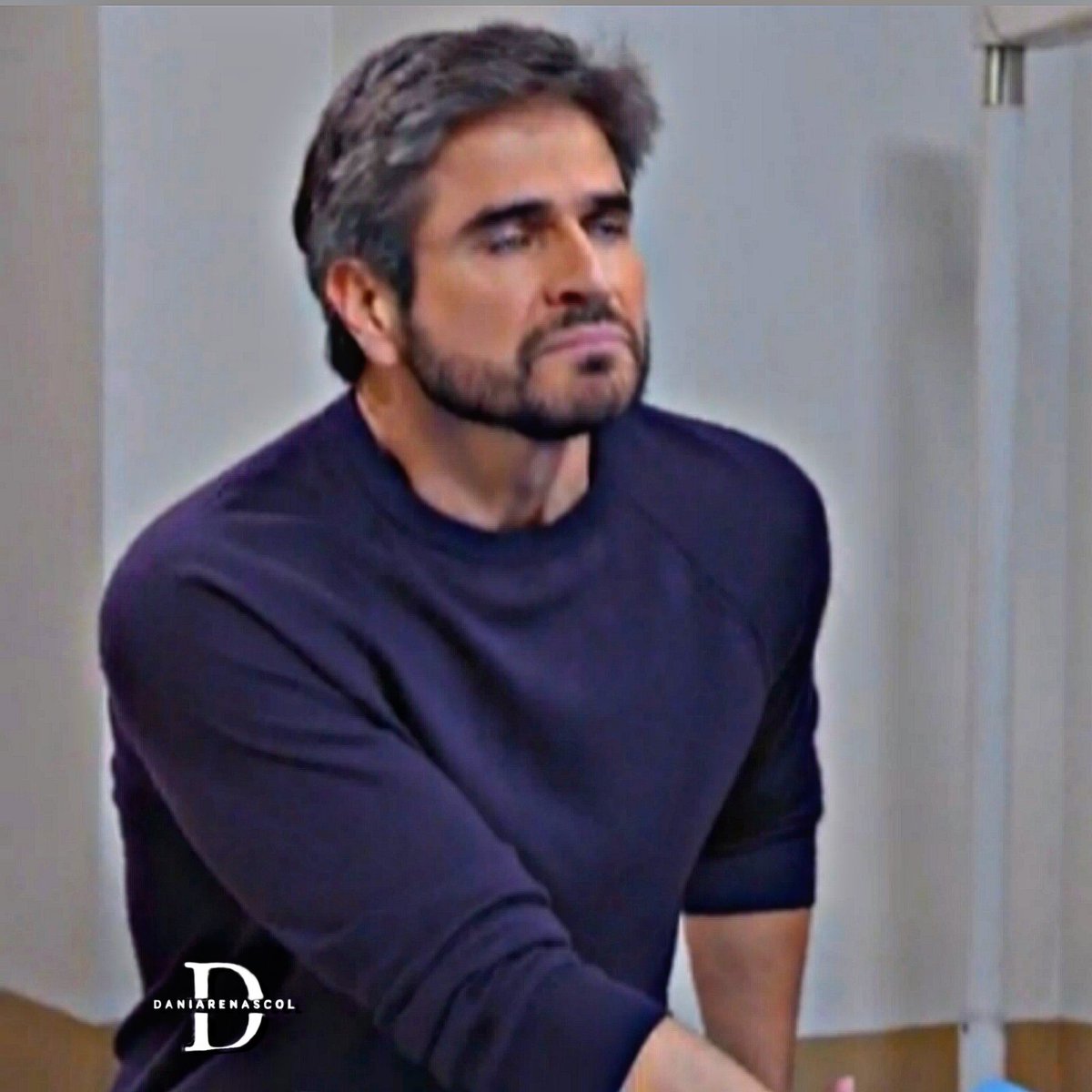 DaniArenasCol's tweet photo. #FelizViernesATodos #Collages #2Parte #MejoresMomentos #Alberto #DanielArenas #SOSMeEstoyEnamorando #Capitulo64 #ConLasEstrellas #TelevisaTelenovela #TeamDanielArenas
#ViernesdeEmprendedores
#FinDeSemana
#LaCasaDePapael5 😍😘🥰❤🆘️💘🎬6️⃣4️⃣📺✨🧔🏻👕💙🤤😃👍📸🎅🏽🎄🤩💋🙏🏼 https://t.co/Wd4eEkBYmC