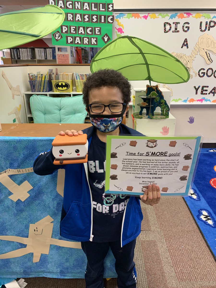 MissDagnall1's tweet photo. Today we celebrated this student mastering goals! Keep up the great work! It is time for s’more goals! @basdfthill @basdincludesme https://t.co/eGlLL3RAsh