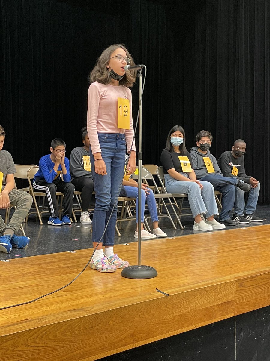briscoe_eagles's tweet photo. What an incredible group of spellers! Congratulations to our champion, runner-up, and TIE for 3rd! They kept spelling so many difficult words, we finally had to call it a tie! 🦅🌟🤩 https://t.co/sAty0USgh6