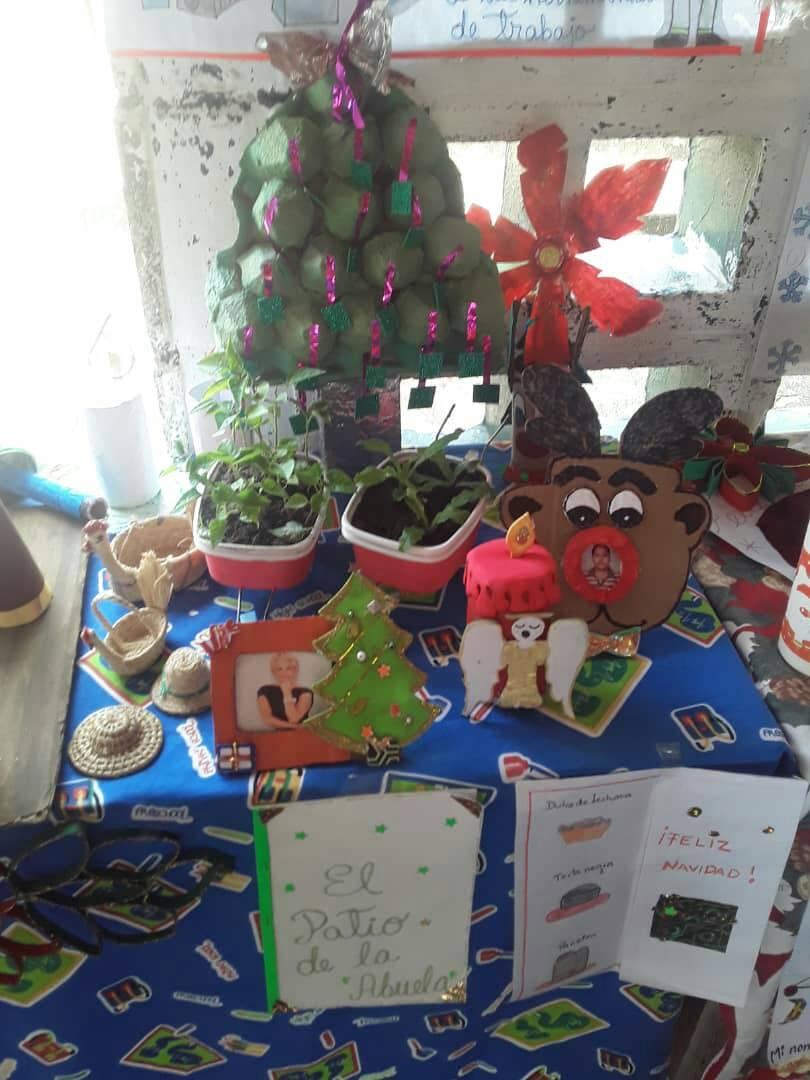 ebn_la's tweet photo. Muestras de Pedagogía Productiva 2021-2022 
EBN La Alfarería El Tigre #Anzoategui  Congreso Pedagógico 2021 https://t.co/FGzaD9kSV1