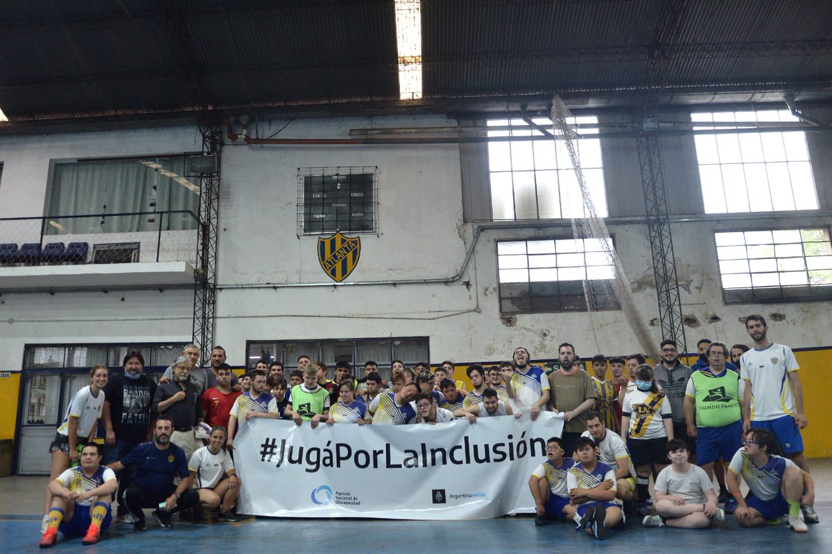 atlantaoficial's tweet image. En el Día Internacional de las Personas con Discapacidad, #Atlanta jugó por la inclusión👏

En nuestra sede, @tirandoparedesf y deportistas del club participaron de este evento que por primera vez se celebró en la institución

#SemanaDeLaInclusion #JugaPorLaInclusion