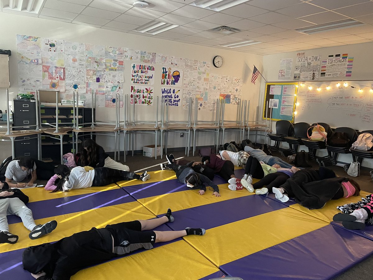 WaukeeSMSHealth's tweet photo. Grade 7 students explored the importance of sleep thanks @MrMohsPE for the mats @djbarry98 @KelliSturgill23 @ajh2976 should a valuable experience for our students https://t.co/vDz0t4gOCj