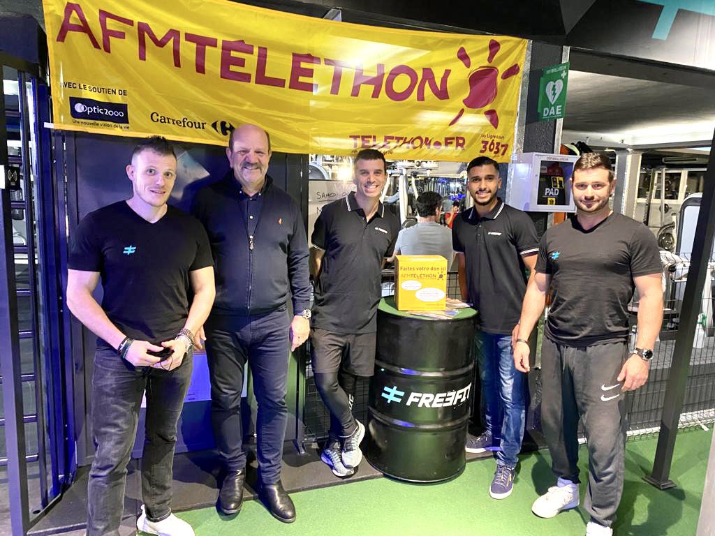 didiercarretero's tweet photo. Solidarité #telethon2021 en relais et au pas de course #freefit https://t.co/KGgf96ZUCA