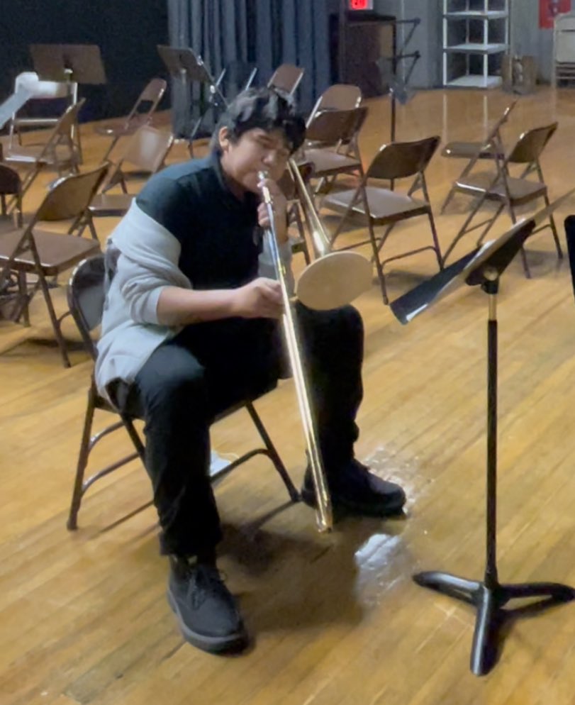 EHMSMusic's tweet photo. Congratulations to our students that auditioned for the Eastern Region Music Festival: Omenihu, Bryce, Presley and Ignacio. Their hard work and preparation was evident! 🎶 @EHMiddle @EhpsA https://t.co/8oaWi39ABb