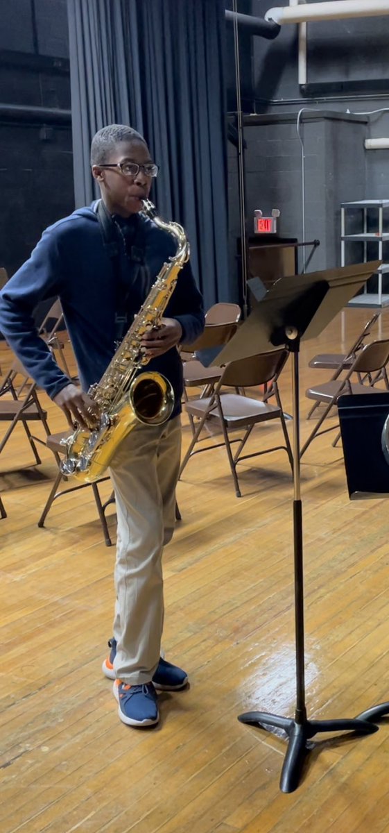 EHMSMusic's tweet photo. Congratulations to our students that auditioned for the Eastern Region Music Festival: Omenihu, Bryce, Presley and Ignacio. Their hard work and preparation was evident! 🎶 @EHMiddle @EhpsA https://t.co/8oaWi39ABb