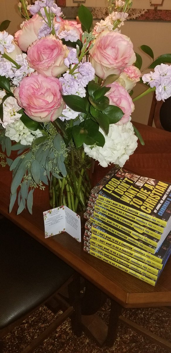 ChandrikaPhea's tweet photo. When one of your Cali Cousins is super proud of you becoming a best-selling author! THANK YOU AND I LOVE YOU LOTS, Cousin!
Lord, I Don't Want to Die a Christian...
https://t.co/D7BLCk6jrf
@wbrandpub
#wbrandpub #ChristianLiberationTheology
#BlackAuthorsOfInstagram https://t.co/Xb87V8gDQ9