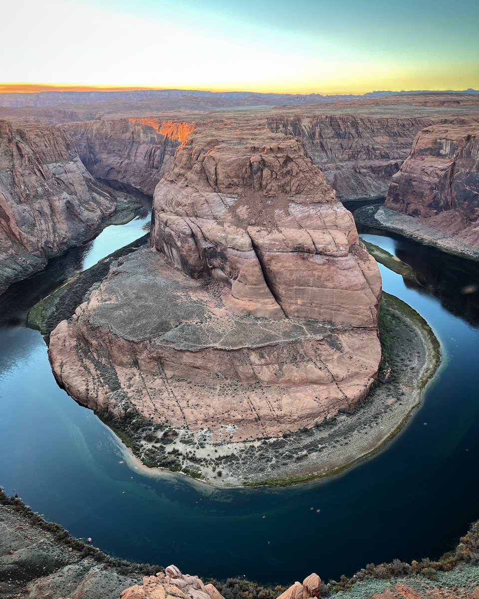 iwata77's tweet photo. Bucket list item ✅ 🦄
#Roadtrip to Sand Hollow Detour 2
#ThoseDamnIwataKids
#OB1977 #whatsyour20 #visitarizona #horseshoebend #arizona https://t.co/7pND91CfTz