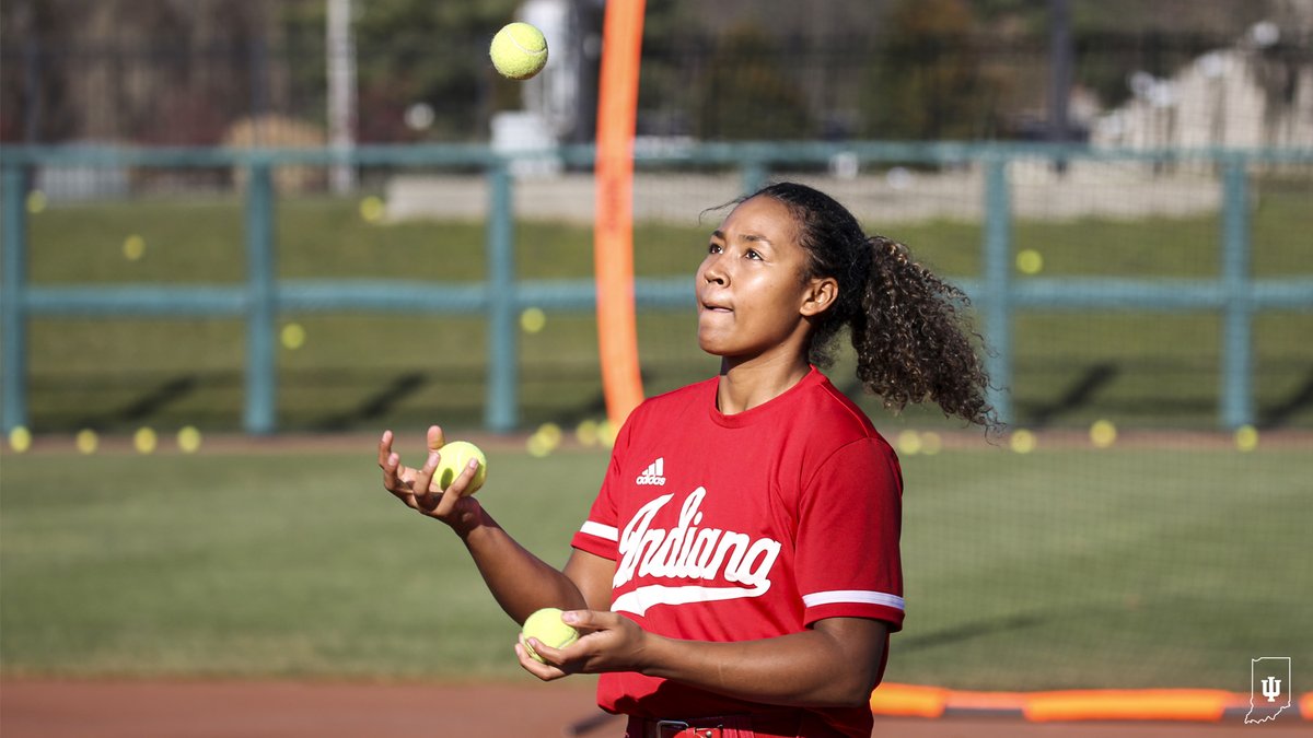 IndianaSB's tweet photo. Showing our Skills. 🥎 https://t.co/oJsKfInQiq