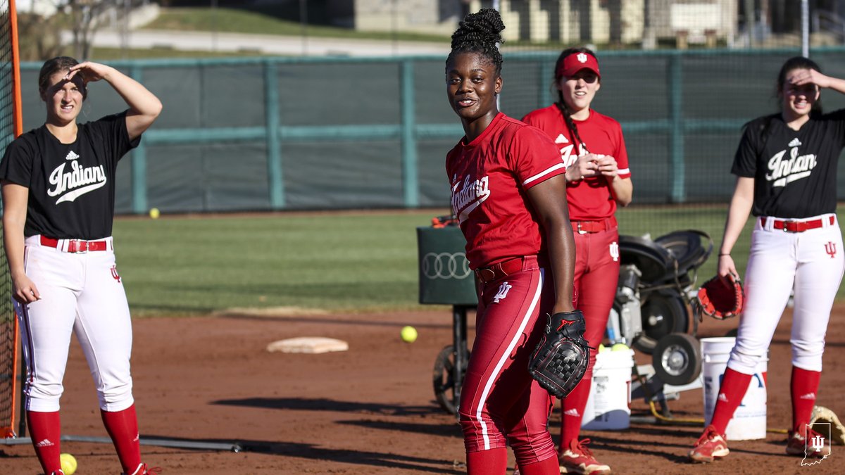 IndianaSB's tweet photo. Showing our Skills. 🥎 https://t.co/oJsKfInQiq