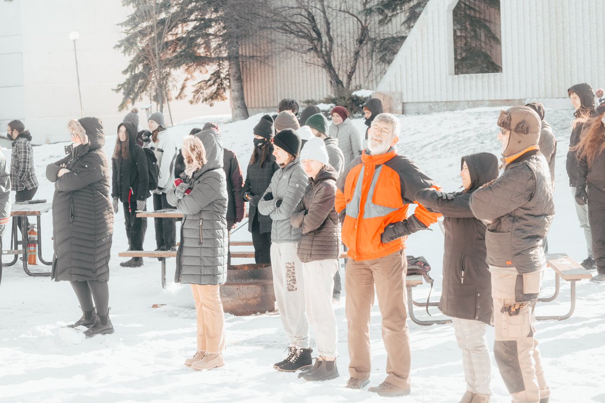 CMUwpg's tweet photo. Today students, staff, and faculty braved the cold to celebrate Tuition Freedom Day, a day to thank our donors and all the support they give to learning at CMU.
#CMUwpg #bepartofthedifference https://t.co/Vx4ze1ArLE