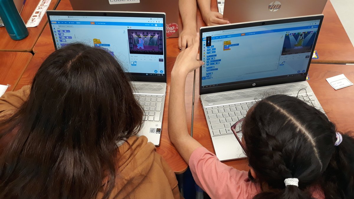 BWhirledCulture's tweet photo. @EastTerrellHil1 is the place to be this afternoon! Learning how to create sprites, change their costumes, make them talk and move them around the screen๐ Coding club is way too much fun!!! #CoderPals #DATADoes @dataedwhite @NEISD @YouthCodeJam https://t.co/1Ut2xHafKA