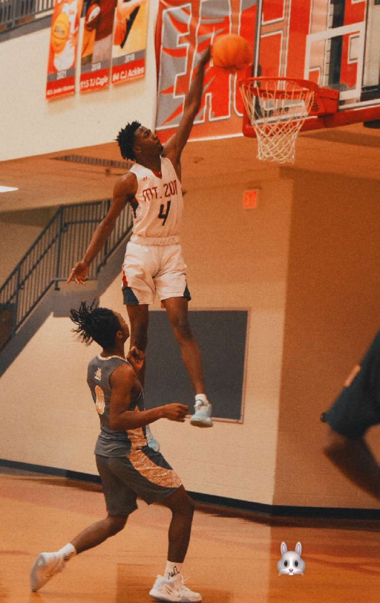 ll10_c's tweet photo. Gameday 6:30 @ Atlanta Classical 😈
#four  @MZRecruits @MZEagleStrong @mzhsbasketball @MZ_Eagles @MZCoachTWright @RecruitGeorgia https://t.co/hC7OZcfKqG