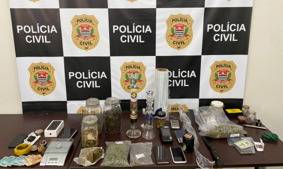 Policia_Civil's tweet photo. Polícia Civil desmantela quadrilha especializada no tráfico em Sorocaba
https://t.co/E3aWQpG76w
#PCSP #PoliciaCivilSP #Deinter7 https://t.co/9GcXWroktY