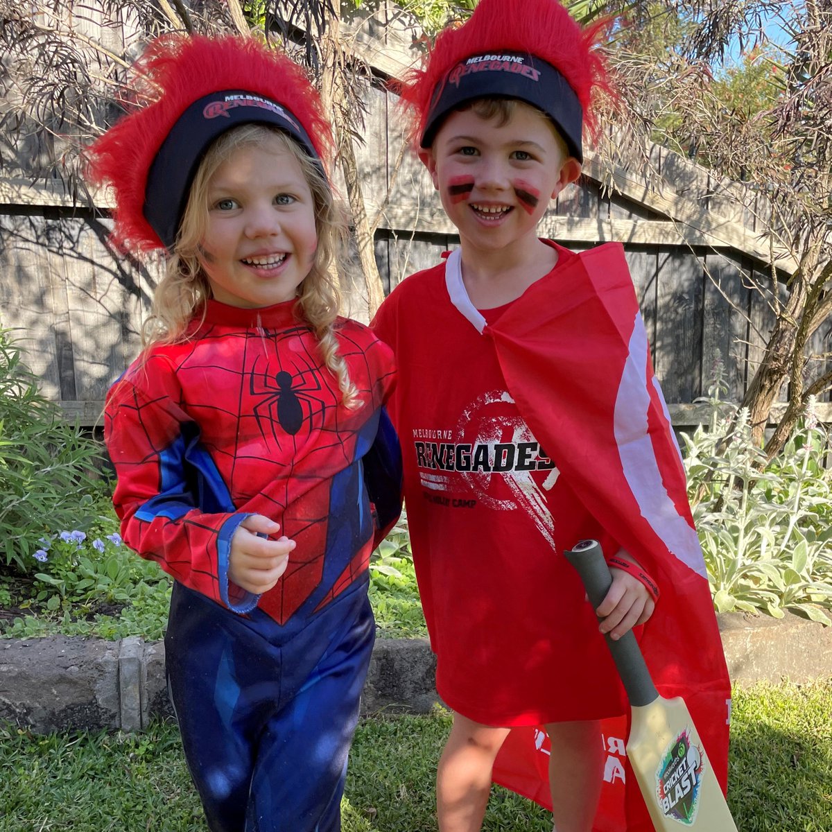 RenegadesBBL's tweet photo. Calling all Spidy fans... Come to our match this Tuesday dressed as Spider-Man for a chance to win great prizes and be featured on our Spidy Cam! 

Grab your ticket today ➡️ https://t.co/2pjy2Yxfxu

#GETONRED https://t.co/y2iCa7p05T