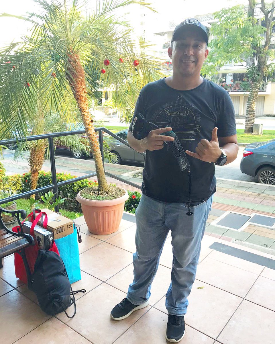 rainsandshop's tweet photo. Luis @laslajassurfbodyboardteam está ready #palawa con su nuevo #bicepleash #customx #customxpanama de @rainsandshop
Ármate tu también con el mejor equipo para #bodyboard enviando@un #whatsapp al +507 6780-9223 #estumomento https://t.co/dE872HyUg4