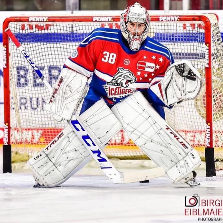 Riopel_N's tweet photo. Solid performance tonight in his #DEL debut by client Alex Dubeau (@ALDubeau31) of the Nรผrnberg Ice Tigers with 28 saves (0.933%) on 30 shots. ๐ฉ๐ช
#DUBEAUtiful #Propulsion
๐ธ Birgit Eiblmaier https://t.co/kerGKZHGVB