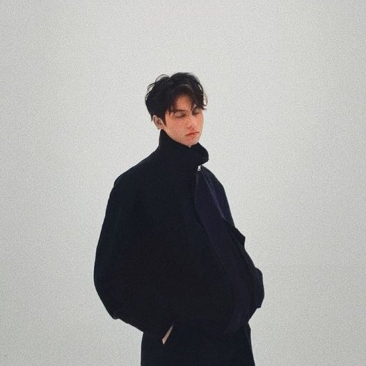 Congratulation on 9M follower on Instagram 
let's be together for a loooong time baby baibai
will always support you na 🤍🤍🤍
#9MStayWithBright

Bright Vachirawit
#bbrightvc