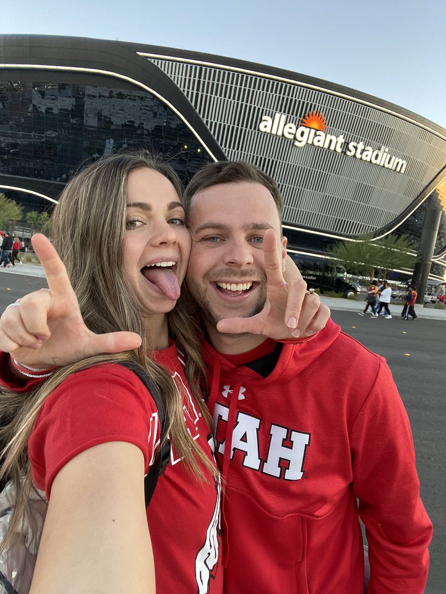 jackeebroderick's tweet photo. As my Leo loves to say for our Utes, “LETS GO!!!” #dreamfirsthalf https://t.co/U5f5C2eIHy