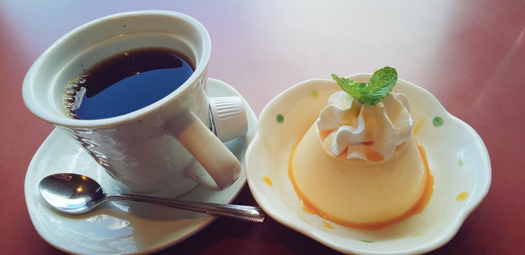 かず 大分 日出町 大分ランチ ランチ 日出ランチ マインズ Minds ハンバーグ 白ワインソース カレーセット 1485円 T Co Iawszol3hb Twitter