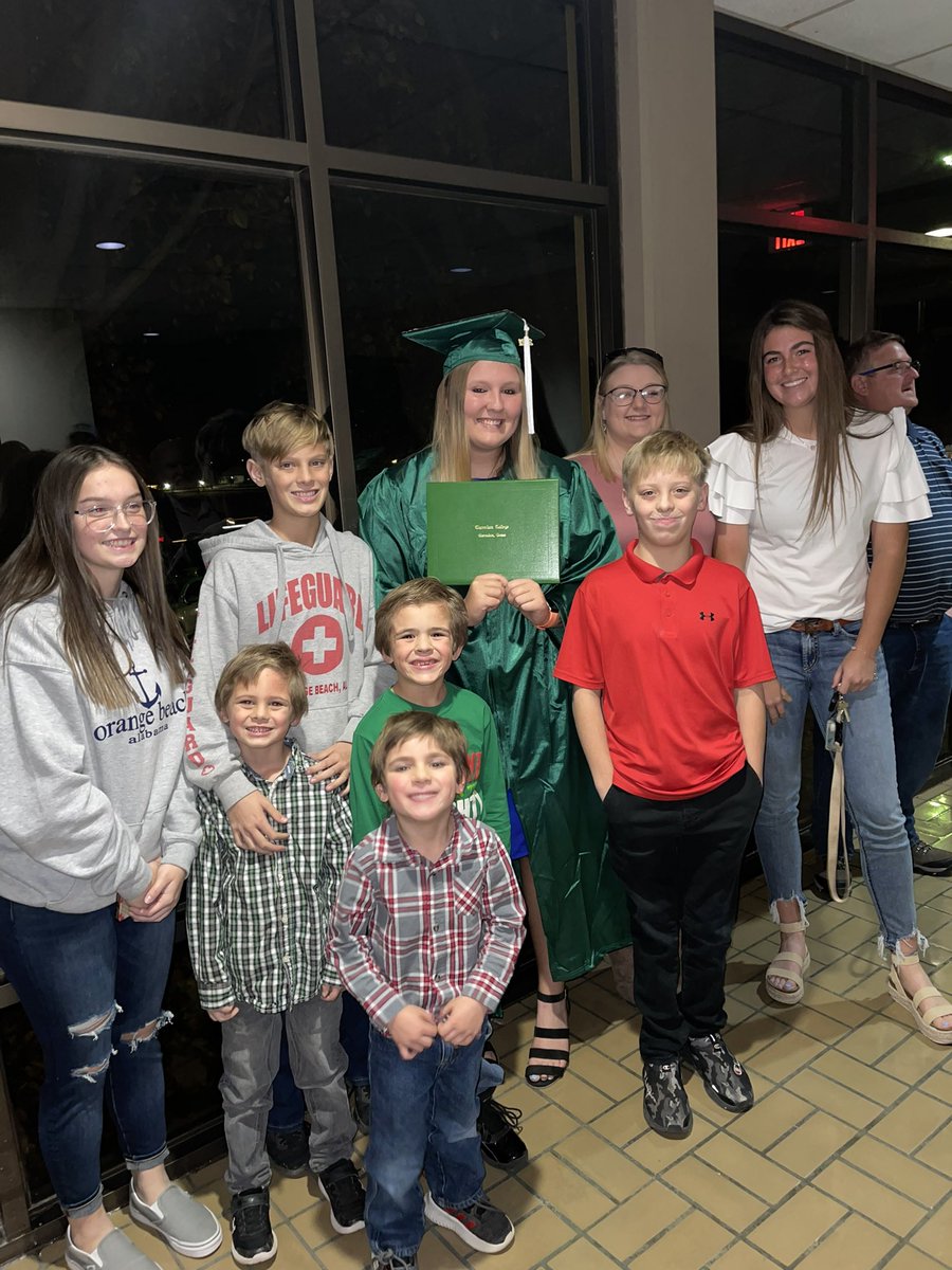 trin💕 tweet media