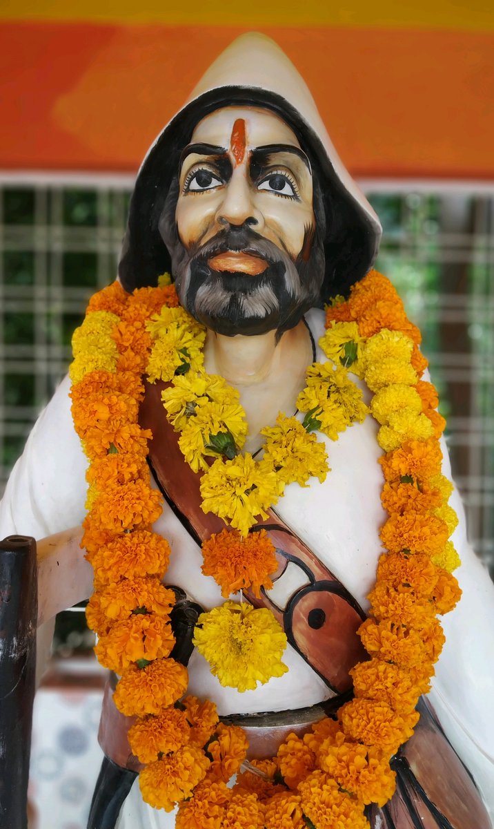 राष्ट्र मालिक जन नायक क्रान्ति सूर्य महामानव शहीद टंट्या भील जी को शहादत दिवस पर शत शत नमन एवं विनम्र श्रद्धांजली अर्पित 💐💐💐🌹💐💐👏🏻