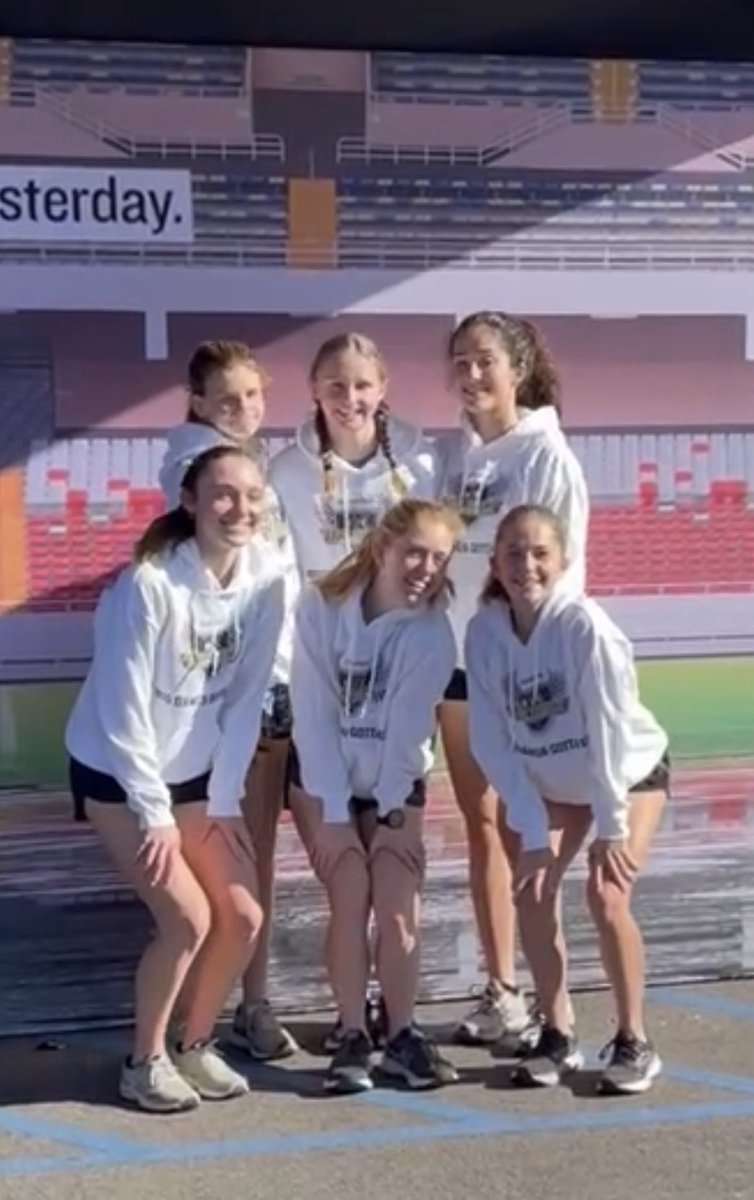 CCDSXCountry's tweet image. Garmin RunningLane #XC National Championships, we’re here! Welcome, to the big leagues in Huntsville, AL, @ccdsbucs

Follow Kasey, Linde, Abby, Harper, Anna + Emma at 9:30 CT, 10:30 ET LIVE tomorrow morning via the link below. 

Let’s go eat, Big Dawgs! 

xpresstiming.com/Live/2021/XC/R…