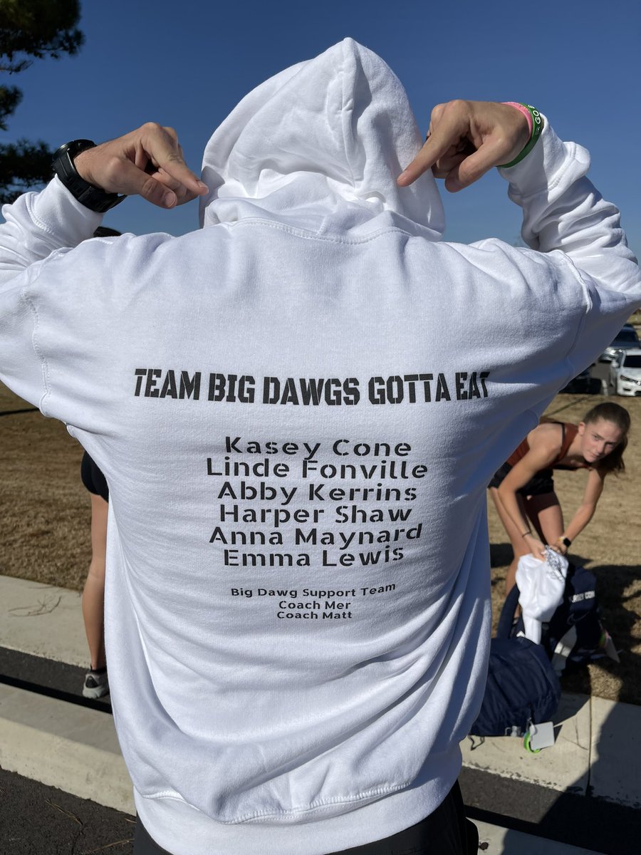 CCDSXCountry's tweet image. Garmin RunningLane #XC National Championships, we’re here! Welcome, to the big leagues in Huntsville, AL, @ccdsbucs

Follow Kasey, Linde, Abby, Harper, Anna + Emma at 9:30 CT, 10:30 ET LIVE tomorrow morning via the link below. 

Let’s go eat, Big Dawgs! 

xpresstiming.com/Live/2021/XC/R…