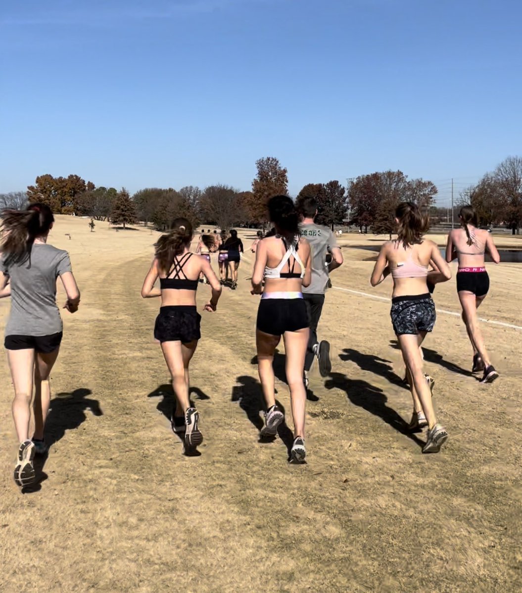 CCDSXCountry's tweet image. Garmin RunningLane #XC National Championships, we’re here! Welcome, to the big leagues in Huntsville, AL, @ccdsbucs

Follow Kasey, Linde, Abby, Harper, Anna + Emma at 9:30 CT, 10:30 ET LIVE tomorrow morning via the link below. 

Let’s go eat, Big Dawgs! 

xpresstiming.com/Live/2021/XC/R…