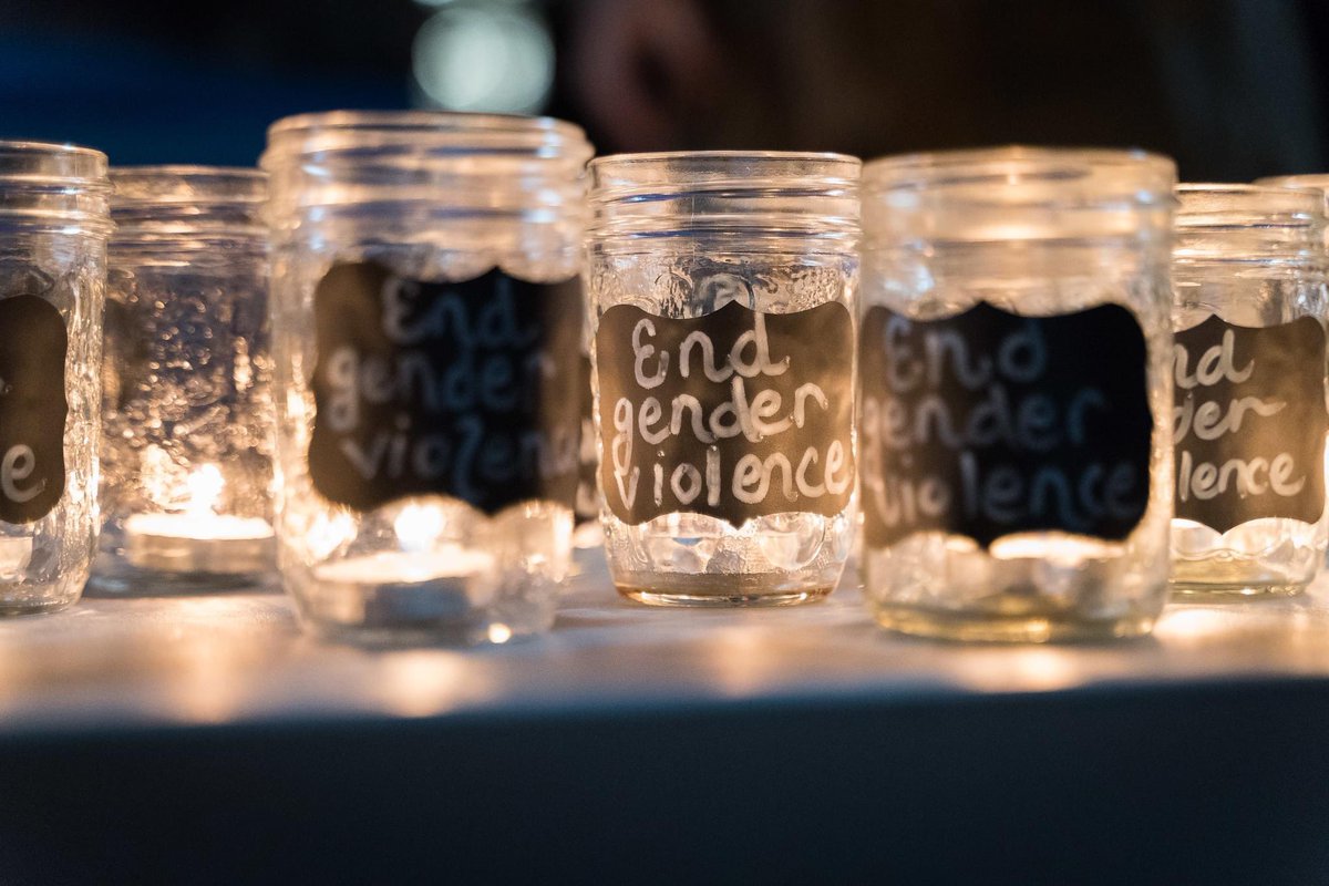 GraceALore's tweet photo. Join us for a virtual candlelight vigil on #December6 at 5:00 PST to honour and #RememberThe14 female engineering students and staff who were murdered at École @Polytechnique in Montreal in 1989 solely because they were women. 
https://t.co/ynwfdN23QU
#16Days #EndGBV https://t.co/3BzDzQkQ0y