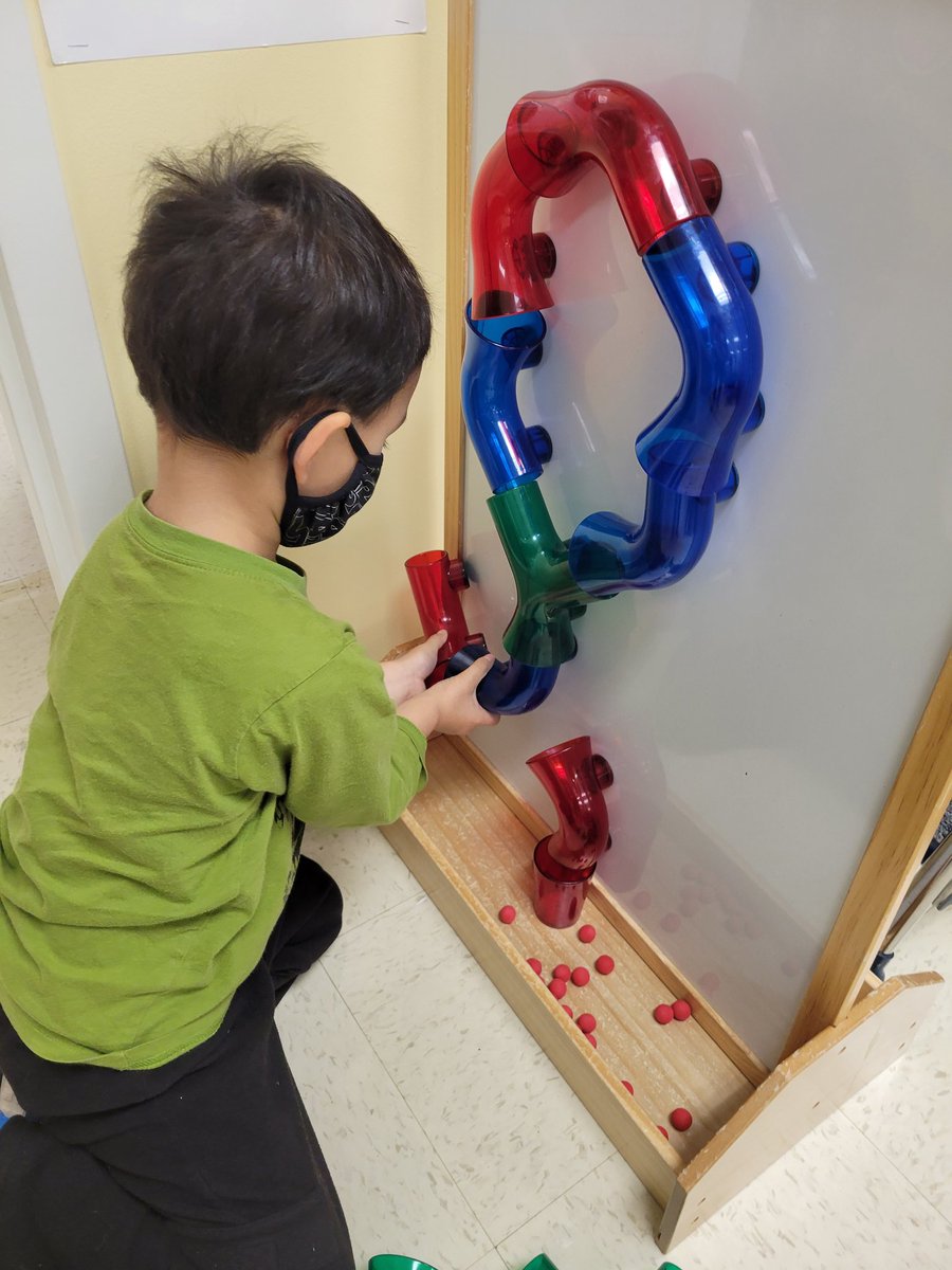 FerndaleEarlyEd's tweet photo. It's a fantastic Friday in Mrs Christopher's class today https://t.co/vqbmZ49v6I
