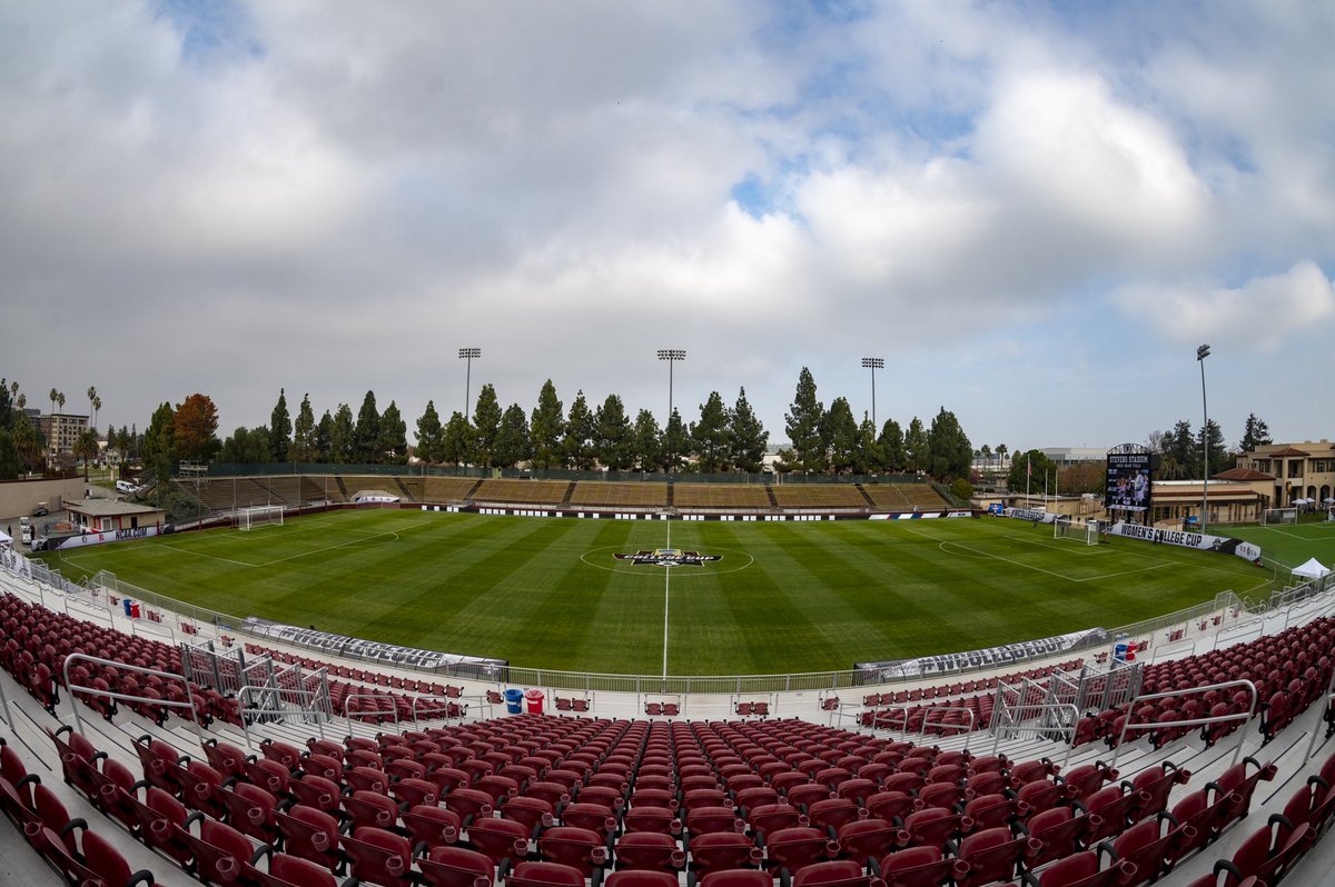 RUWSoccer's tweet photo. The stage is set…
⚽️ College Cup Semifinals
⏰ 7 PM ET
📺 ESPNU
#RUWS X #28Strong https://t.co/ptgjsCbMMA
