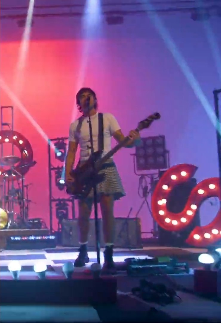 aadoremendess's tweet photo. Calum fucking hood in skirts yall....this man is from another planet https://t.co/3Wmf25Pd1Q