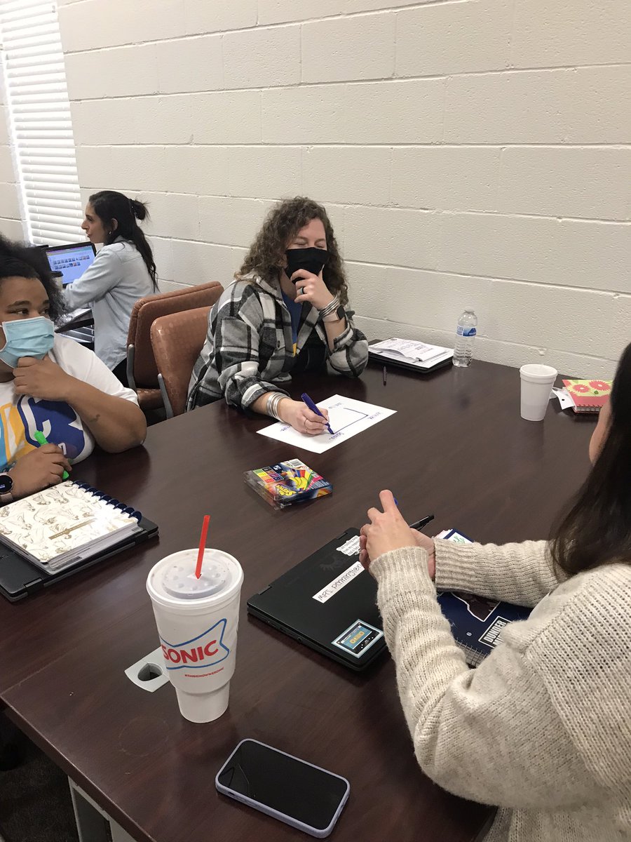 Jennifer Schroeder tweet media