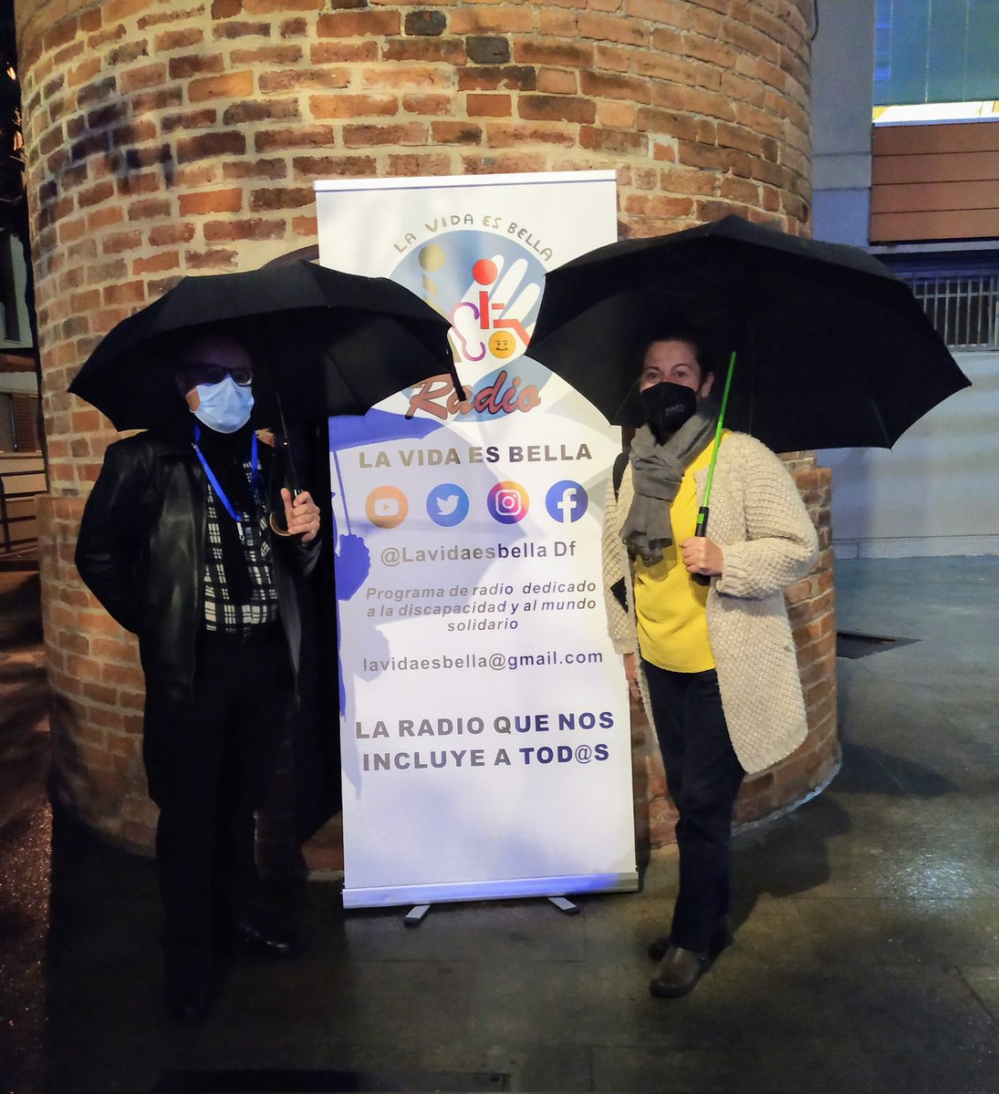 Carmenlgd67's tweet photo. Esta tarde en el Encuentro 'Todos con La Palma' de la #AFAriferint en #LaCuesta y su fiesta de San Andrés. La lluvia no permitió finalizar el acto y escuchar a #Verode, pero seguro pronto volveremos a disfrutarlos.
Un ratito agradable de folclore y tradición 💜 https://t.co/RYQRseUWZj
