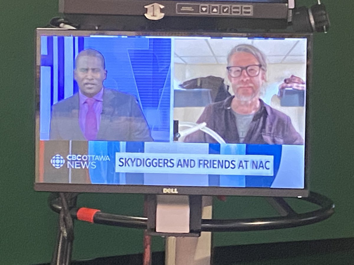 CarAdrianH's tweet photo. On @CBCOttawa News at Six: The #Skydiggers have staying power. The Juno-award winning roots rock band has been part of the Canadian music scene for three decades. The band has two big shows  planned for tonight and tomorrow night @CanadasNAC. I’ll speak to frontman #AndyMaize. https://t.co/s64Dw2tnkx