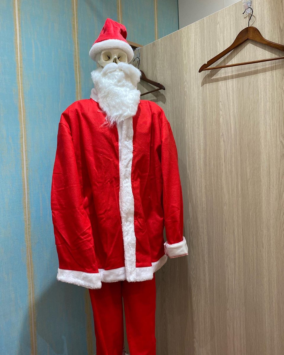 jumseikotsuin's tweet photo. クリスマス仕様に大変身！！ https://t.co/CXirsQE6ro