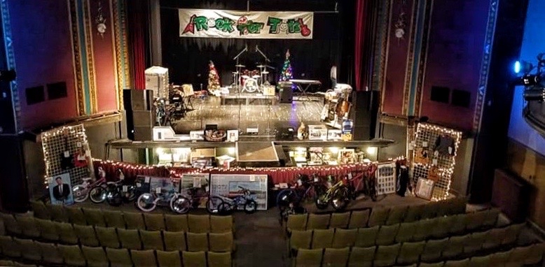 We are sponsoring this fantastic charity event called Rock for Tots at Majestic Theatre Live now!

 buff.ly/3xW17pZ