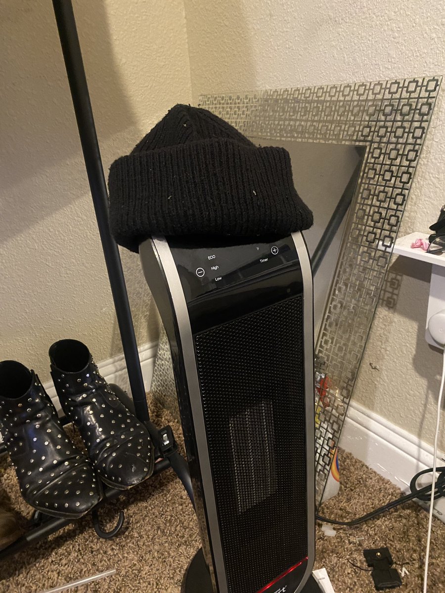 Damn, my space heater fucking loves Title Fight