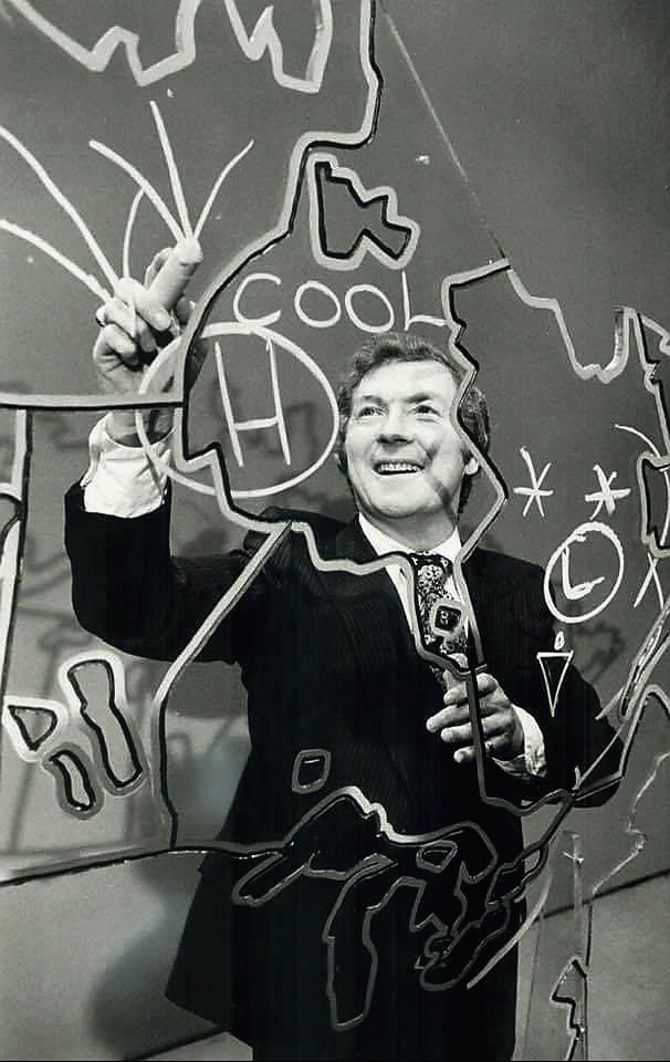 Who is old enough to remember Dave Devall writing backward on the CFTO TV weather window?