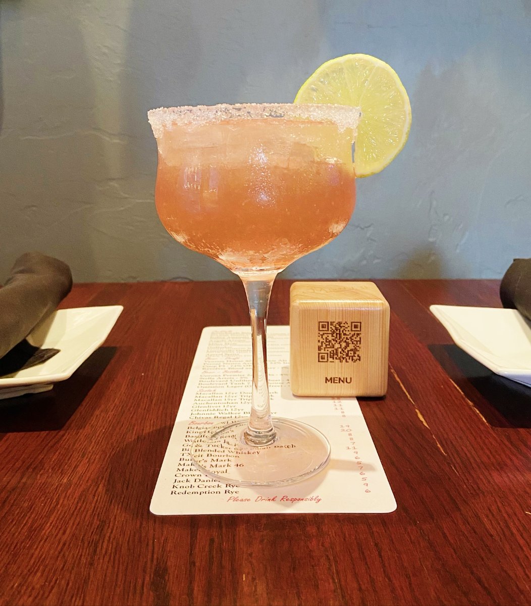 MonisOKC's tweet photo. “Sugared Plum Fairy”
A holiday twist on a Tito’s martini with cranberry, lime, and elderflower liqueur🧚
$11.00
#monisokc #scratchcocktails #drinklocal #drinkresponsibly #mixology https://t.co/ScmLENC42B