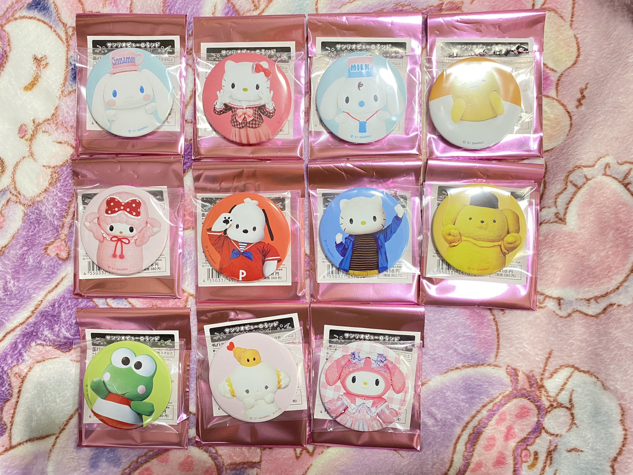サンリオピューロランド ライブキャラクターズ 缶バッジ ハローキティ サンリオピューロランド ライブキャラクターズ 缶バッジ ハロー