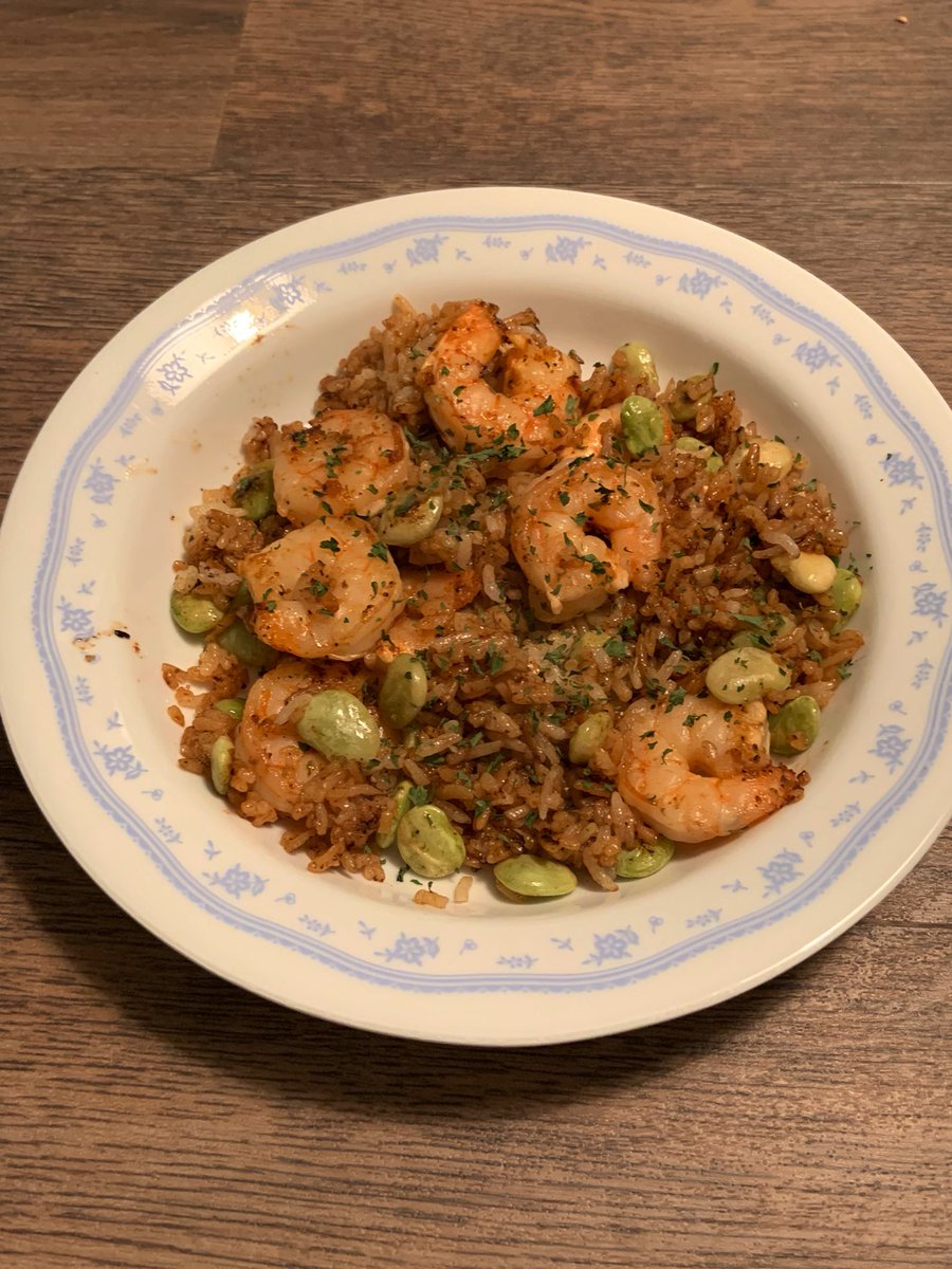 franciscanmom's tweet image. Dinner for one. AKA: I play in the kitchen when I’m home alone. (And I lit the Advent candle.) #kitchenexperiments