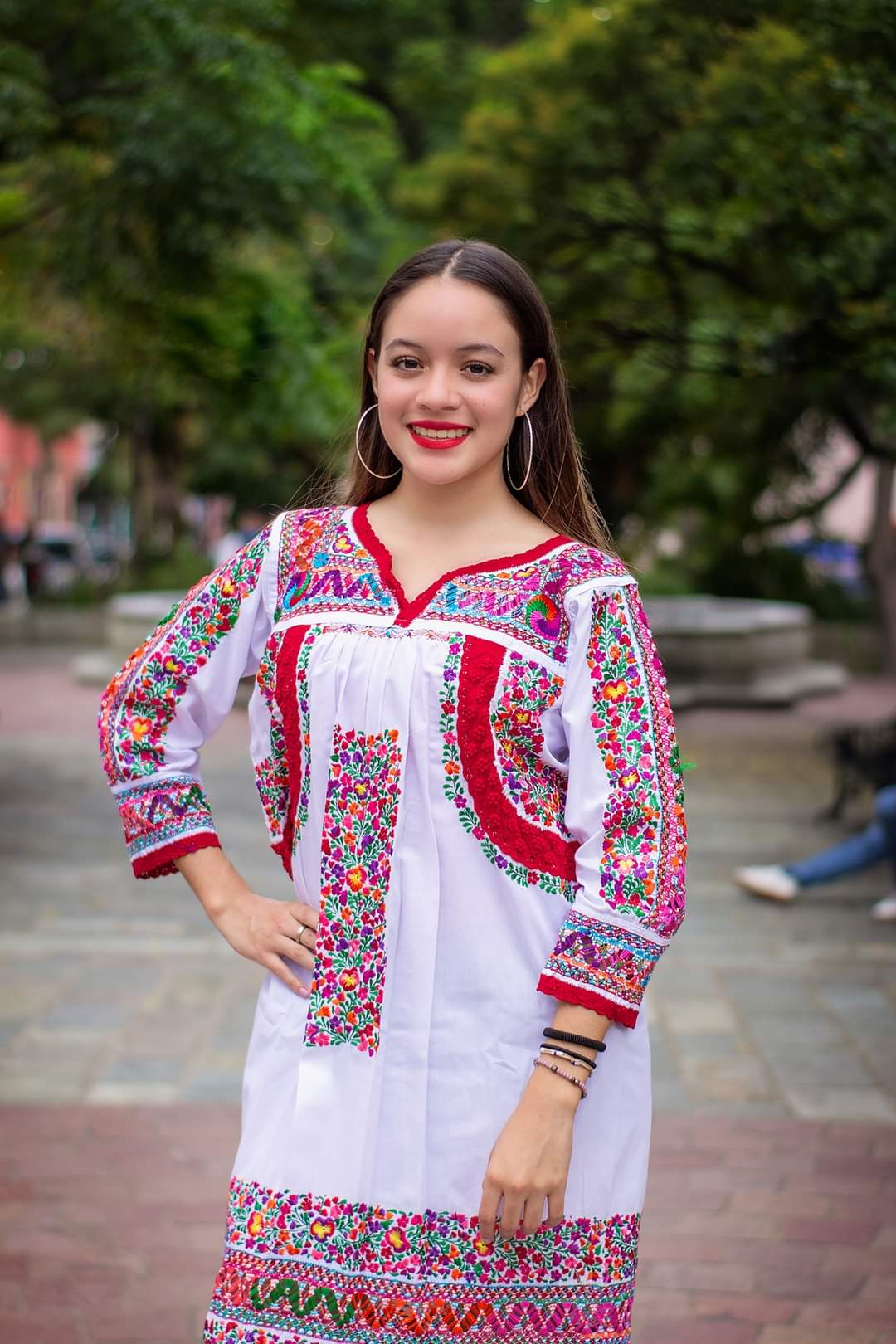 El Tio Tony Soy on X Mis hermanas elaboran blusas regionales en Oaxaca y necesitan trabajo pedidos 9515265800. Gracias por sus RTs queridos amigos. Mexico Fernand89170008 BlusasOaxaca molotovmx epigme...