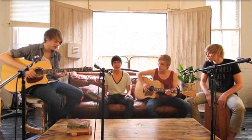 5SOS_Musics's tweet photo. Nothing last forever. Nothing stays the same. https://t.co/oIkFaV2eKH