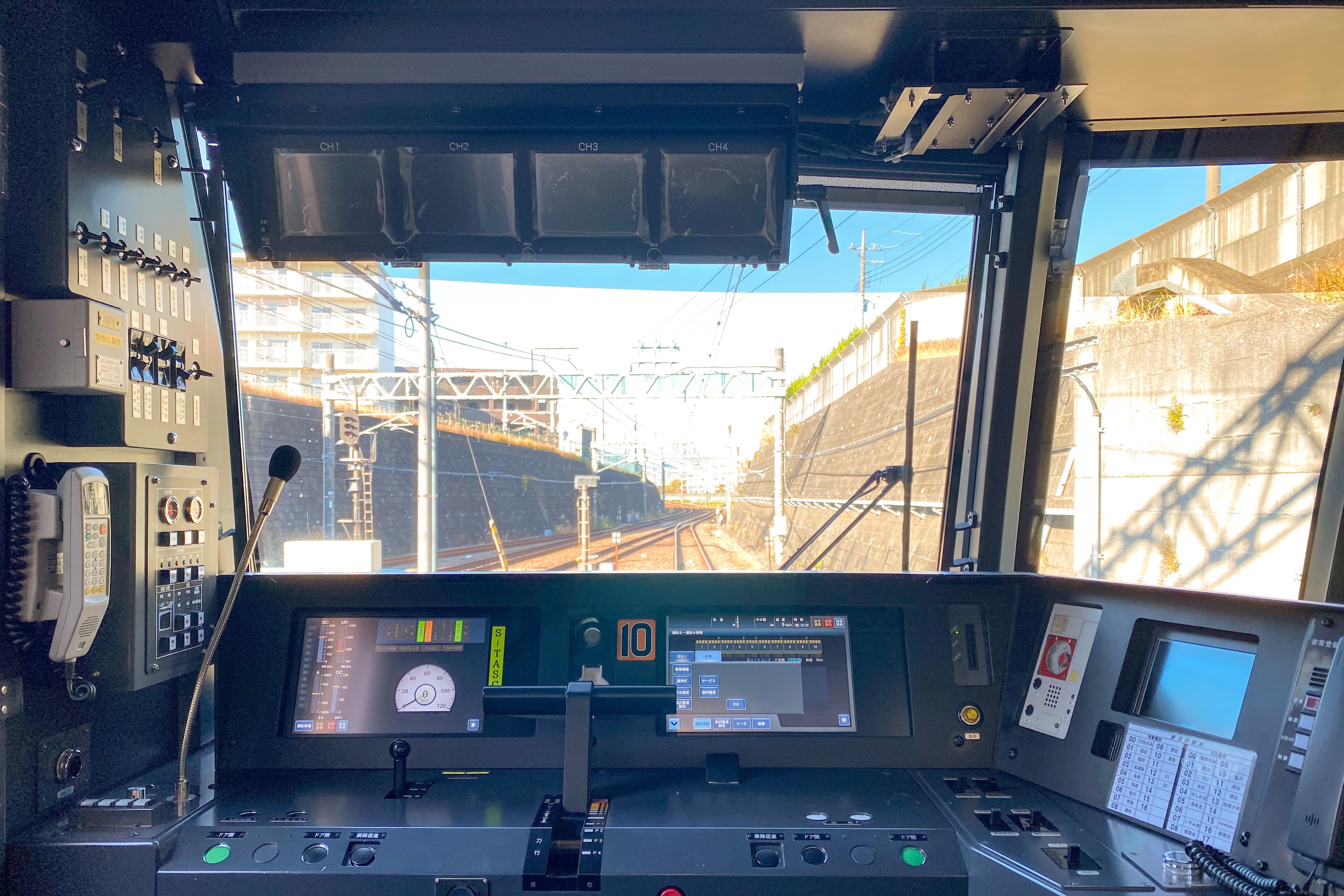 東急電鉄 ワンマン ホーム監視モニター (ITVモニター) 東急電鉄 ワンマン ホーム監視モニター (ITVモニター) 東急電鉄