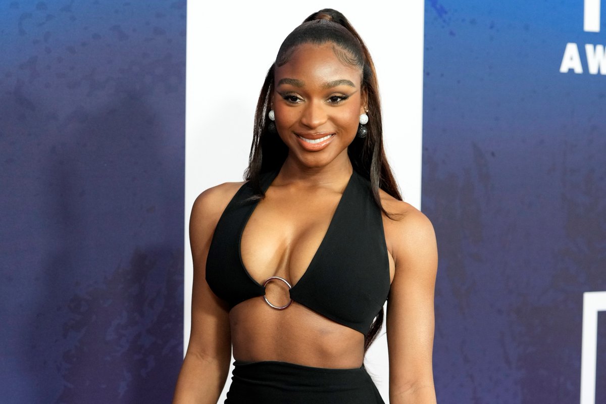Slideshow normani boobs gif.