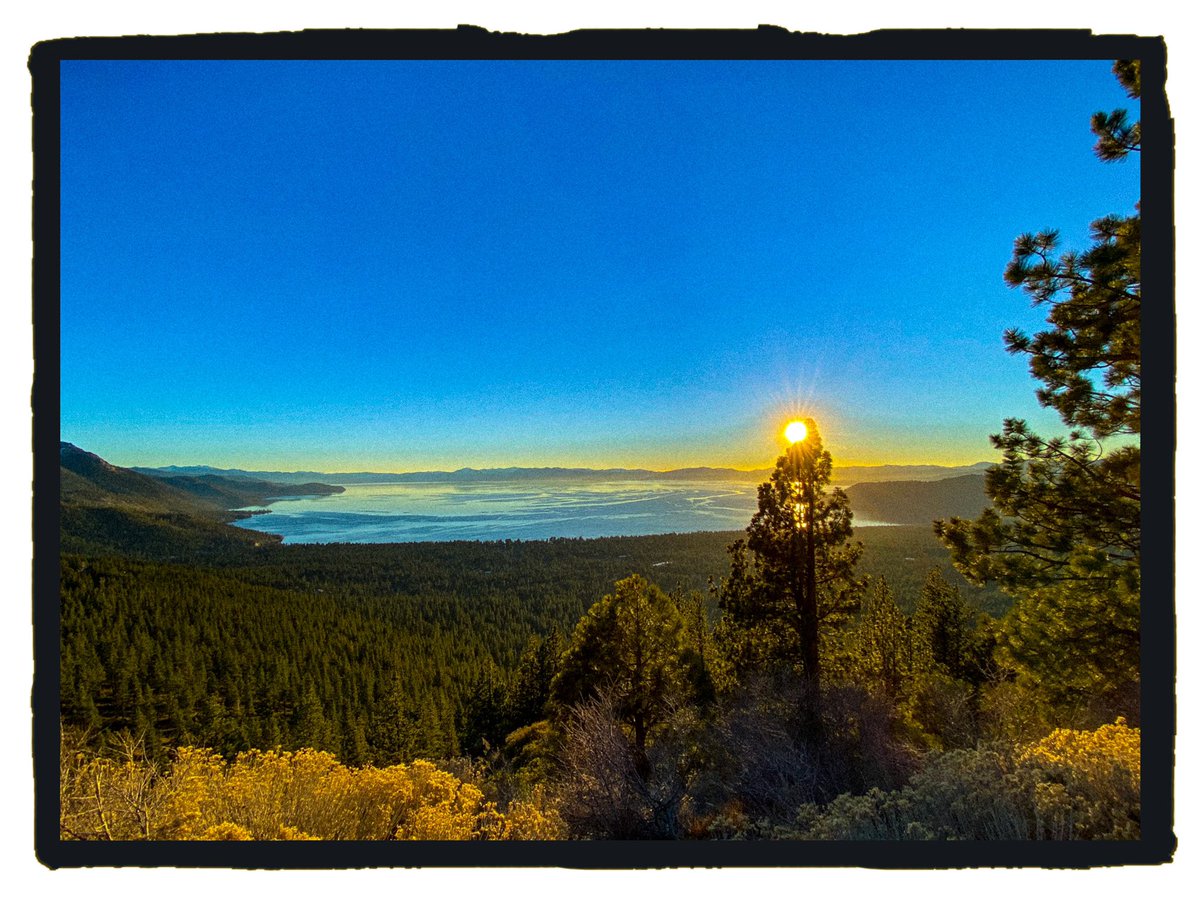 serenity67's tweet photo. This will work... 💚
#FridayVibe #LakeTahoe #NevadaSunset https://t.co/S8Nj5vfU37