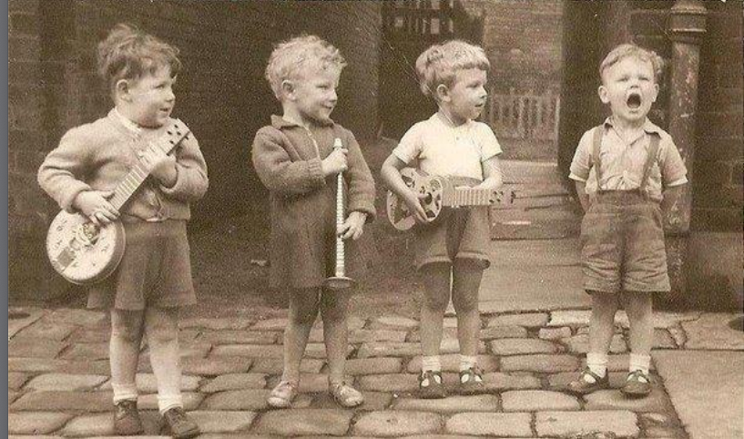 duduschka's tweet photo. @caitoz Happy Birthday to You 🎵🎶🎶🎵 https://t.co/zNptzgKvZD